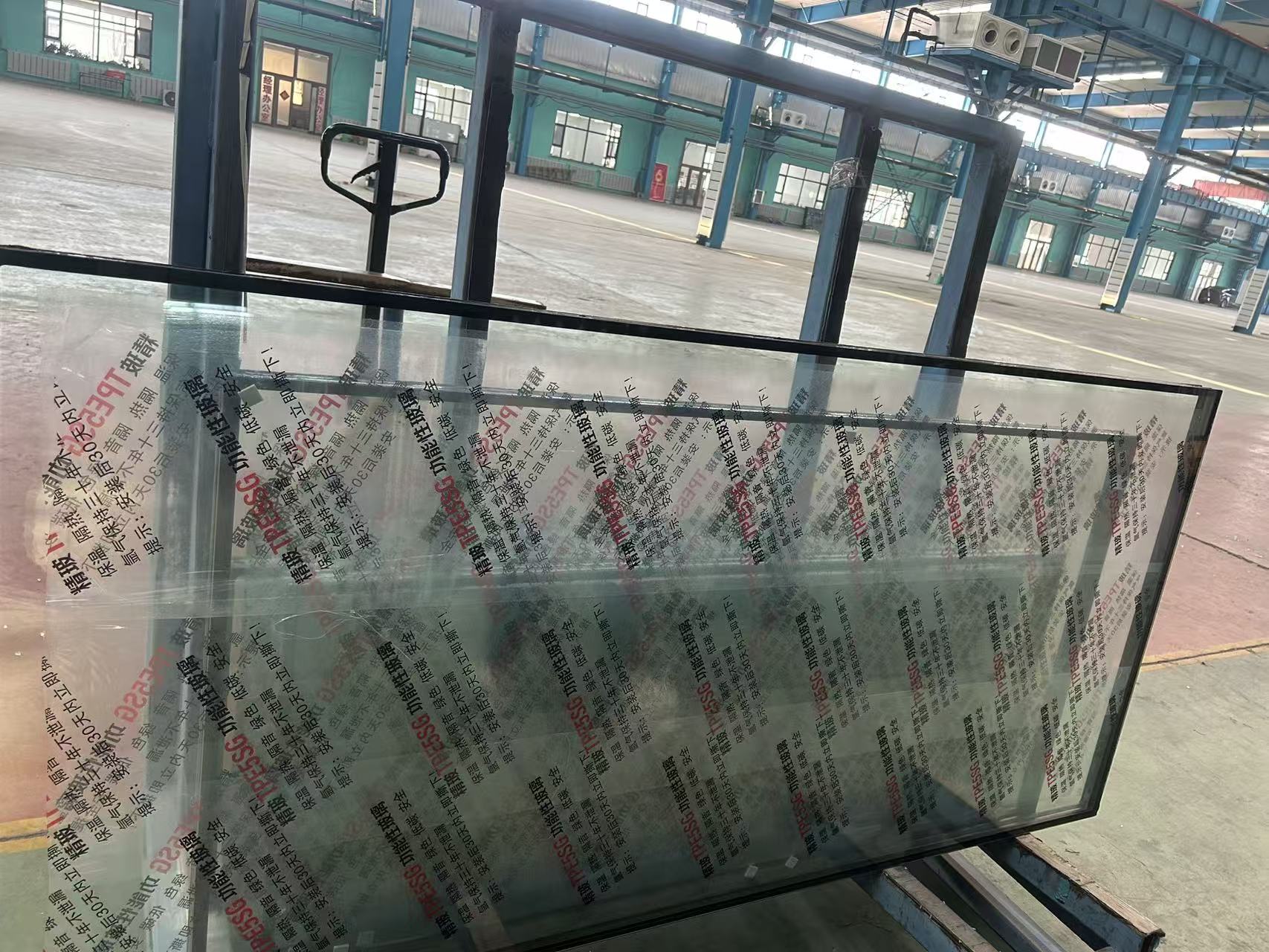 伊春市玻璃源头工厂夹胶玻璃 - 排名